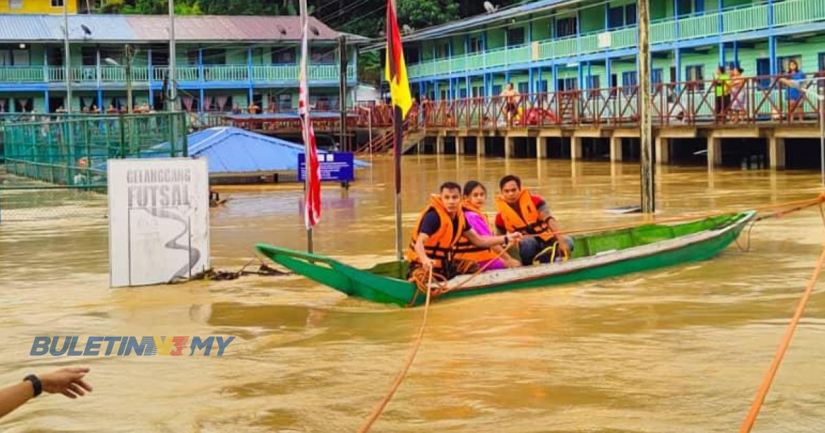 Wanita sarat mengandung diselamatkan dari banjir, lahirkan bayi perempuan