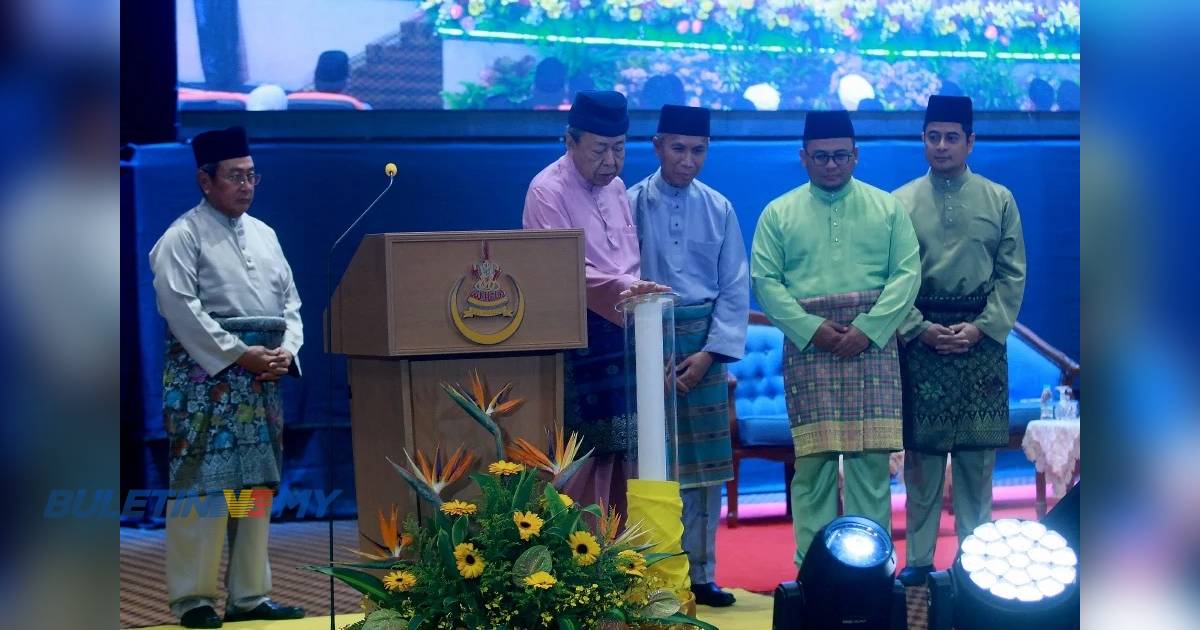 Bukan pakar hukum syarak pertikai fatwa, Sultan Selangor zahir dukacita