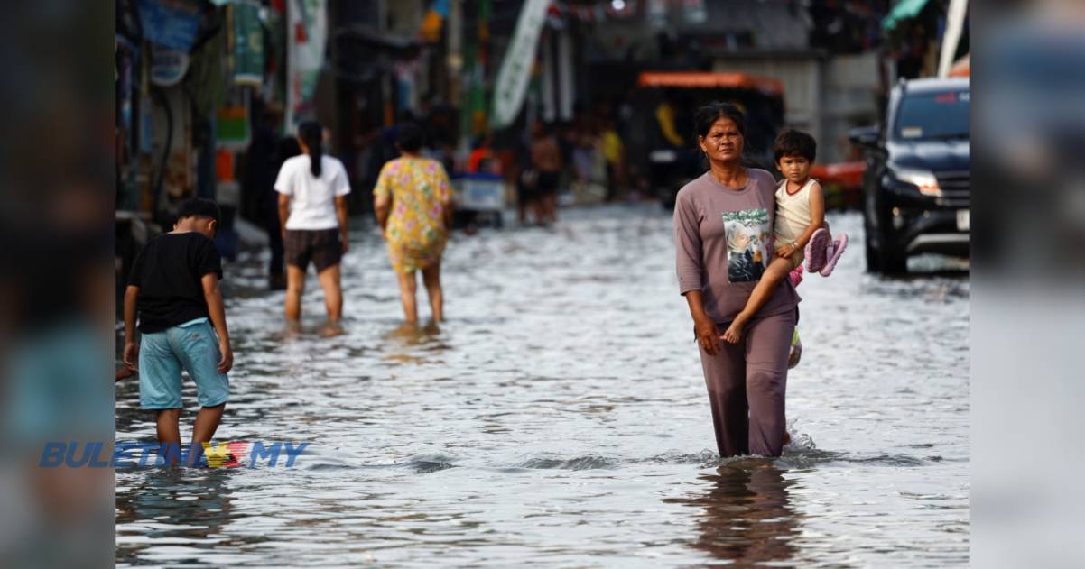 Tanah runtuh, banjir kilat ragut 13 nyawa di Sumatera Utara