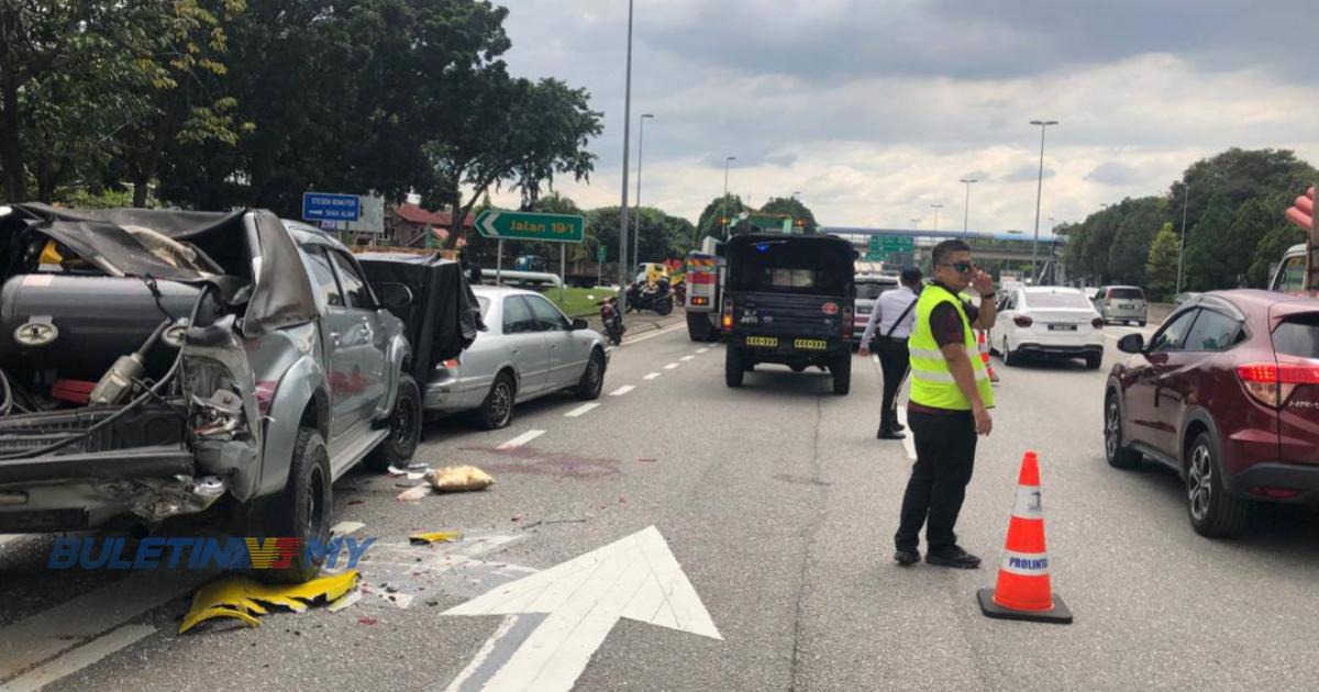 Warga emas maut ketika mengambil tayar ganti di but kereta