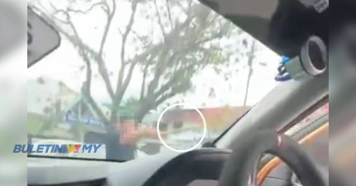 Polis siasat video tular lelaki acu kayu ke arah pemandu