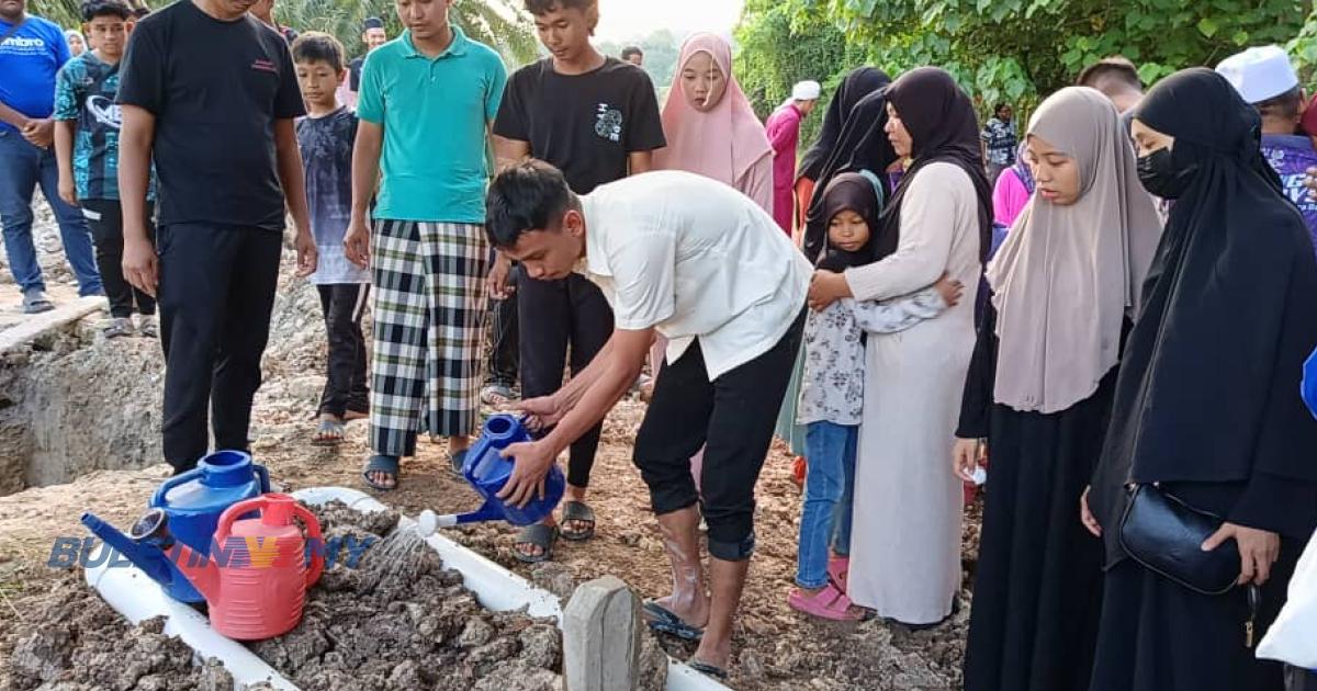 Abang gegas balik hadir pengebumian Azri selepas duduki SPM