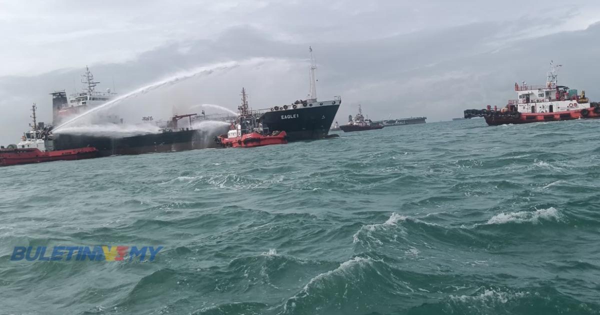 Kapal tangki terbakar, 14 krew diselamatkan APMM