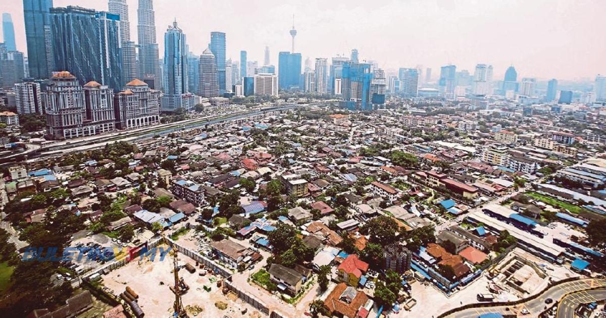 ‘Status Kampung Baru akan dipertahan selagi ada bintang dan bulan’ – Johari Ghani