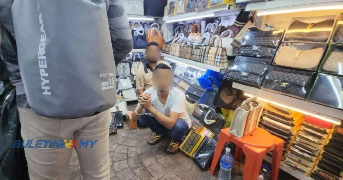 PATI berniaga secara haram di Jalan Petaling kena tahan