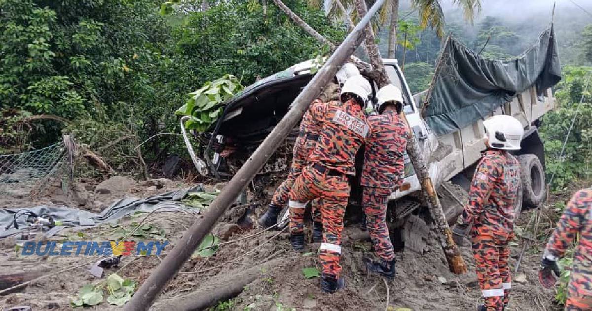 Warga emas maut, lori pasir dipandu terbabas