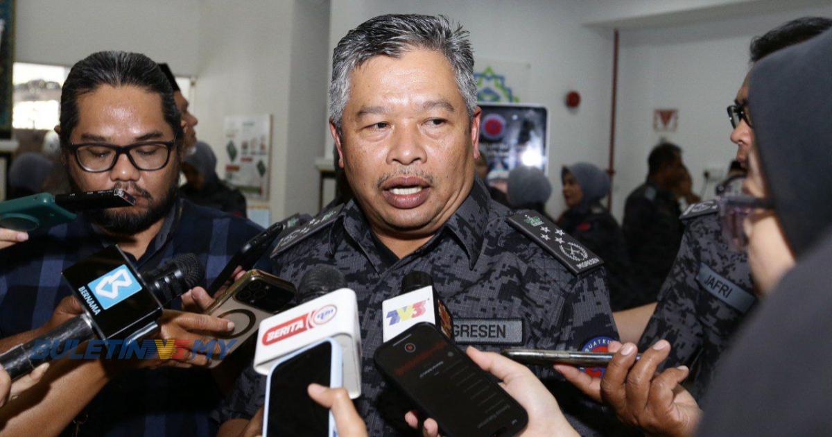 Kes pegawai Imigresen miliki 12 pasport antarabangsa disiasat