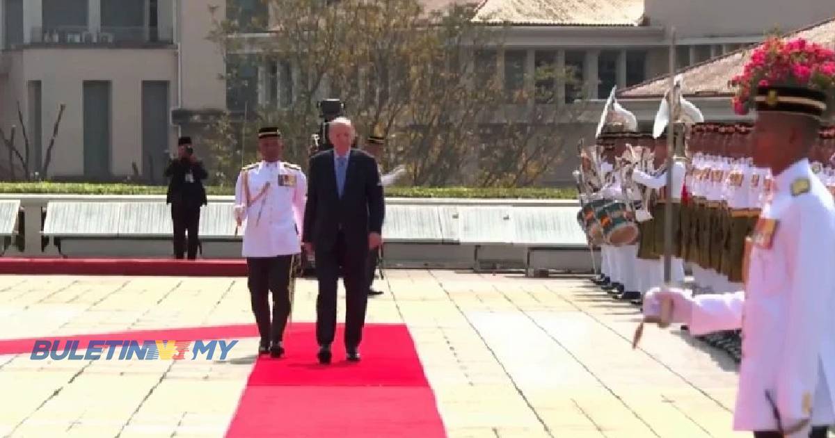 Presiden Erdogan diberi sambutan rasmi di Perdana Putra