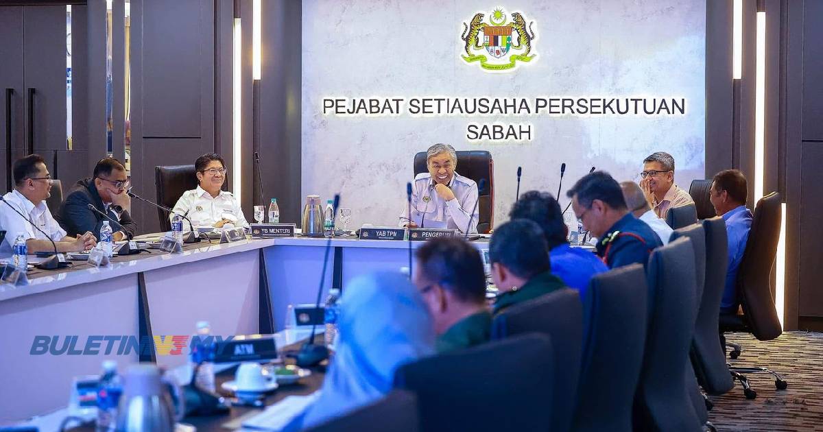 Kerajaan pantau pelaksanaan projek tebatan banjir di Sabah, Sarawak