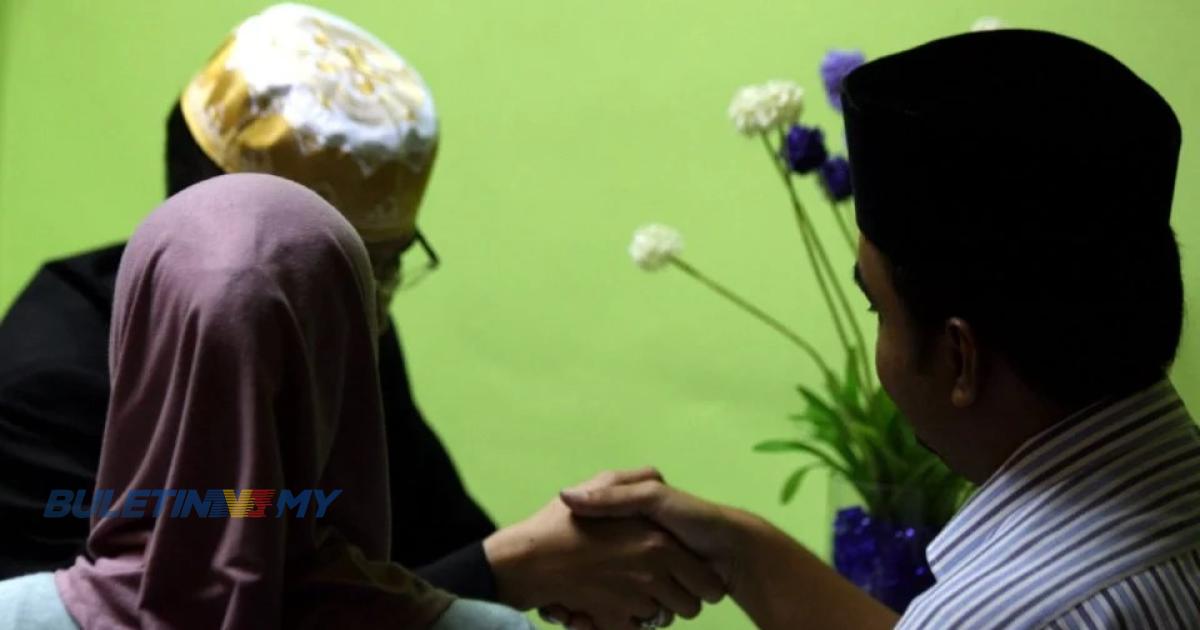 ‘Ada juga pasangan remaja 14 tahun datang untuk bernikah’