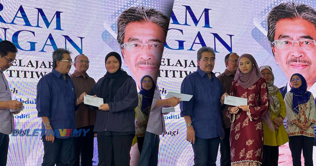 200 pelajar IPTA, IPTS Parlimen Titiwangsa terima RM1,000